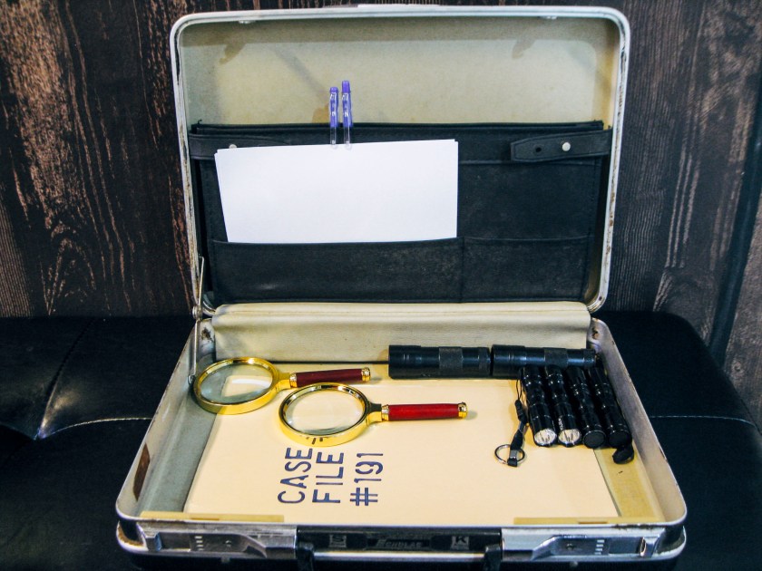 Unravel Singapore Escape Room Briefcase Unravel Singapore Escape Room Briefcase